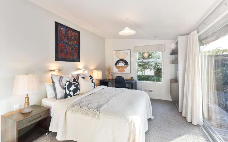 75 Field Way Waikanae Beach_17