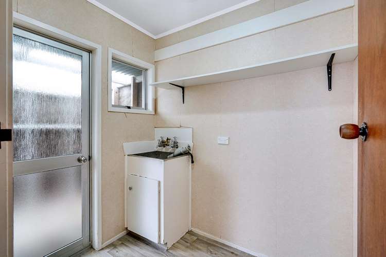 55 Rodney Street Nawton_16