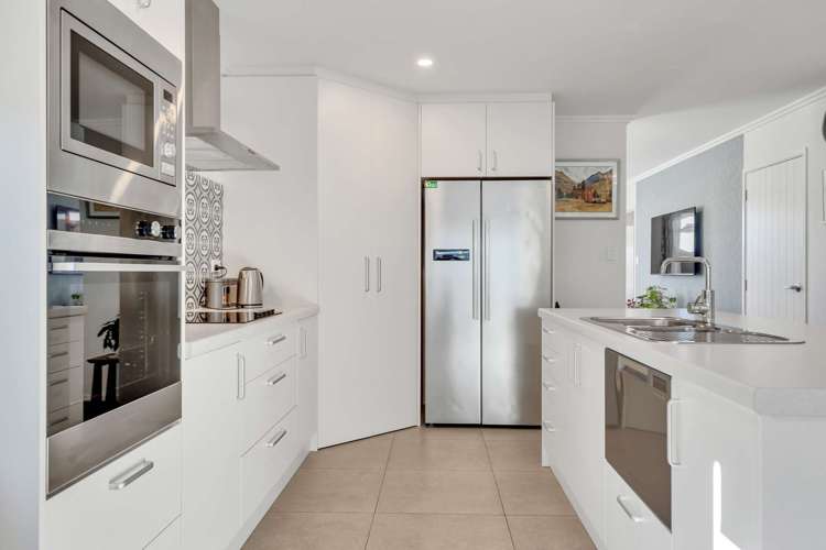 6 Crossley Avenue Woodend_7