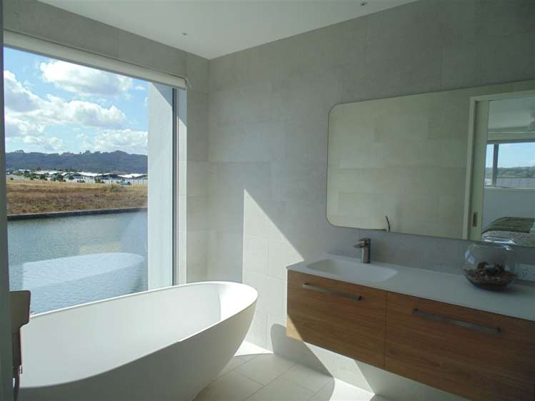 16 Ngaroma Crescent Whitianga_18