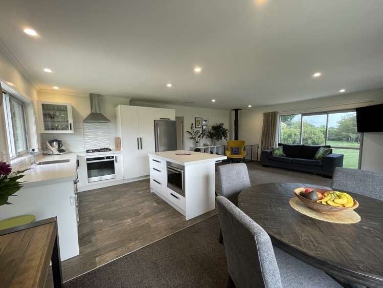 72 Pinfold Road Aokautere_3