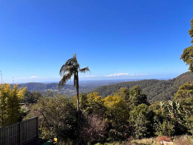 Renovate or Rebuild with Stunning Gold Coast Views in Eagle Heights