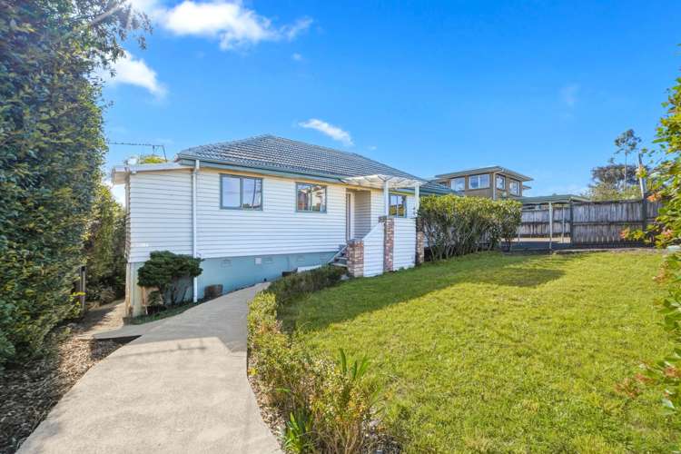 938 East Coast Road Northcross_2