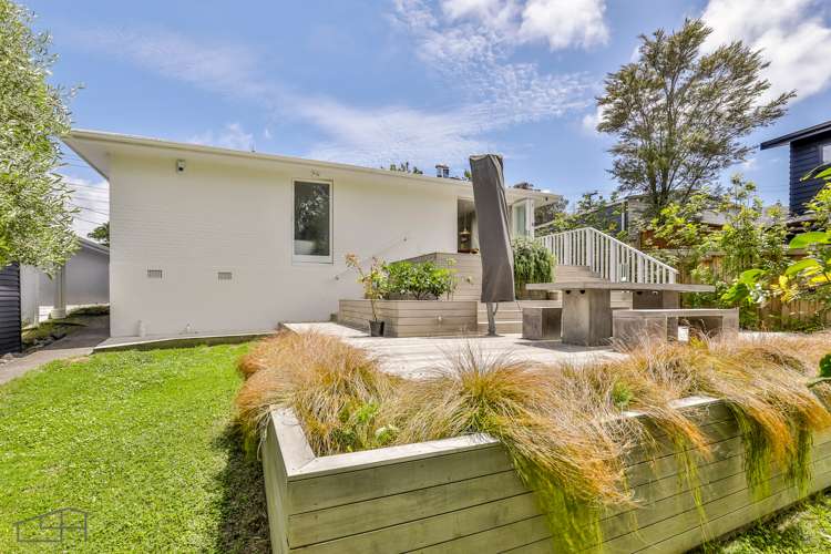 20 Atkinson Road Titirangi_23