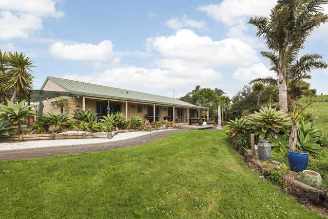 108 Valley Road Waimauku_2