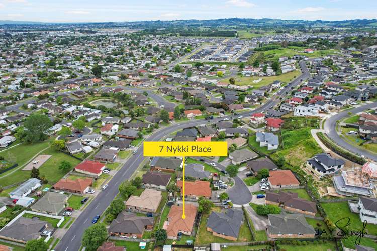 7 Nykki Place Papakura_24