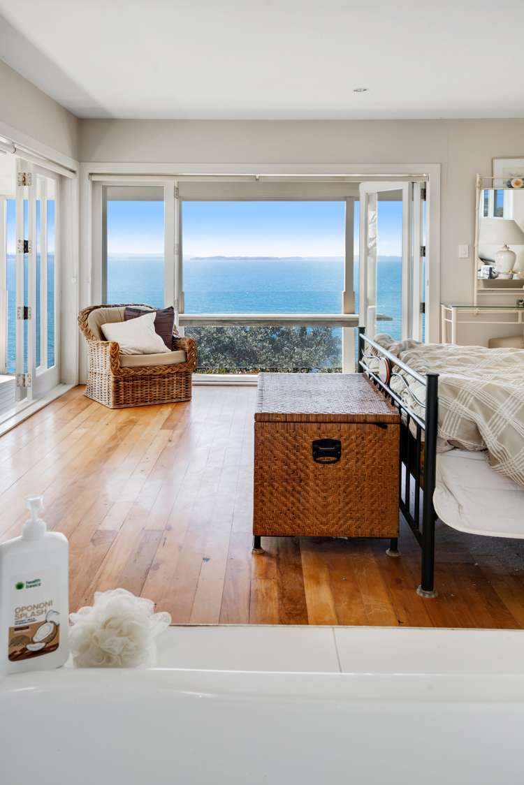 1266 Whangaparaoa Road Gulf Harbour_13