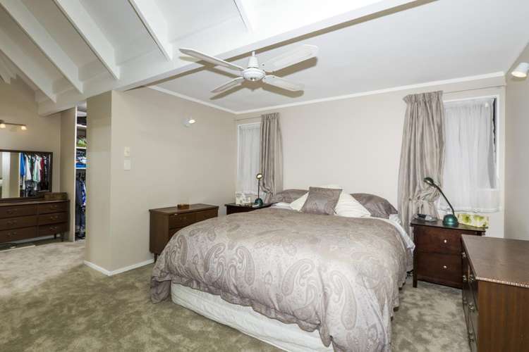 2/2 Korotaha Terrace Rothesay Bay_11