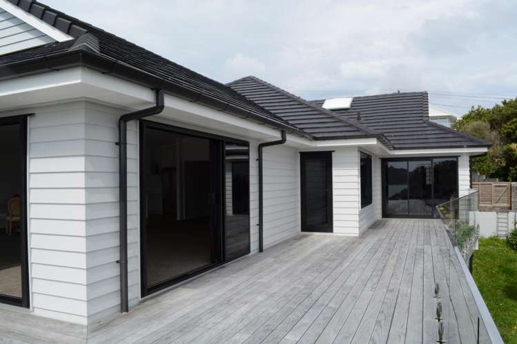 17 Swann Beach Road Stanmore Bay_17