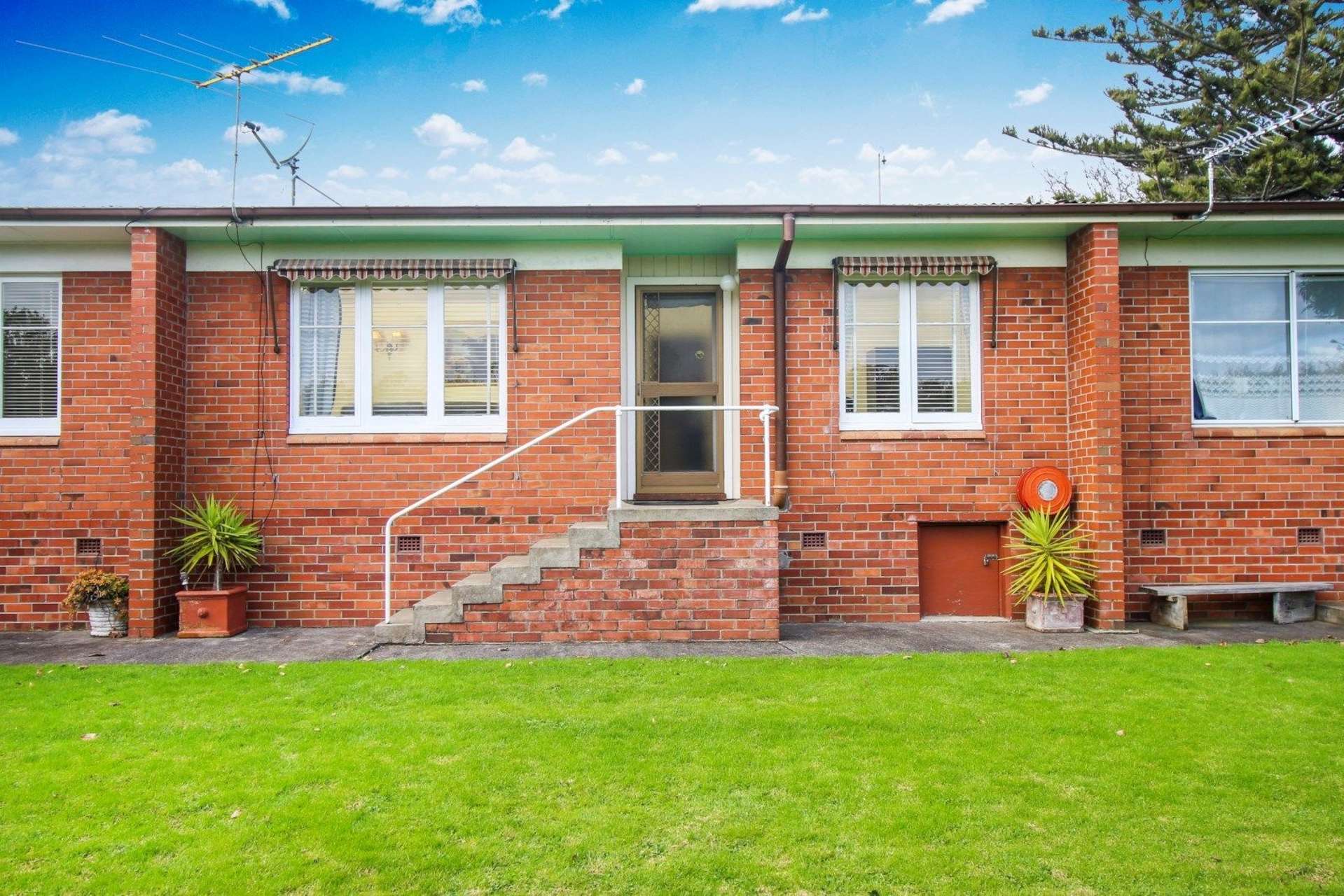 2/15a Macmurray Road Remuera_0