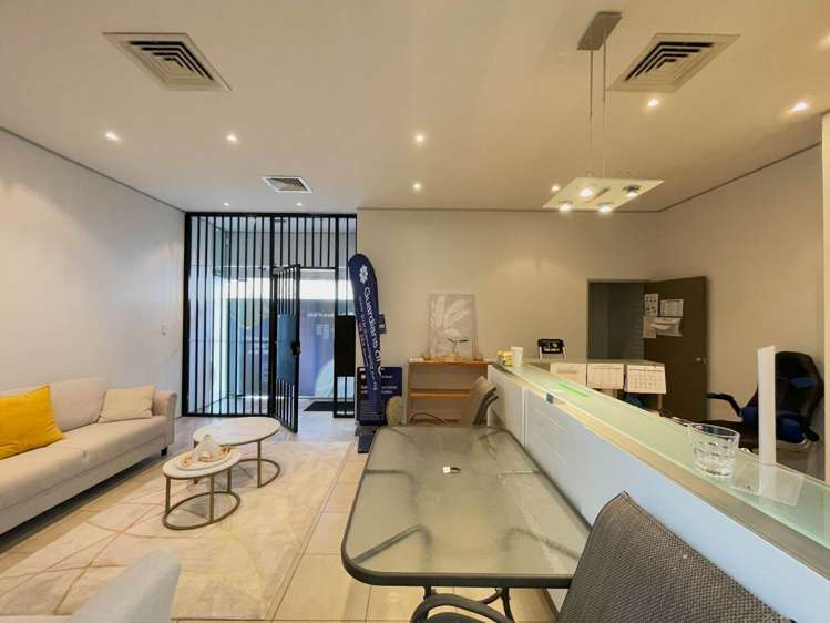 24 Delta Avenue New Lynn_2