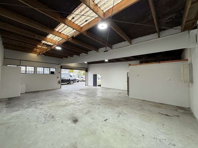 A/58 Bruce McLaren Road Henderson_3