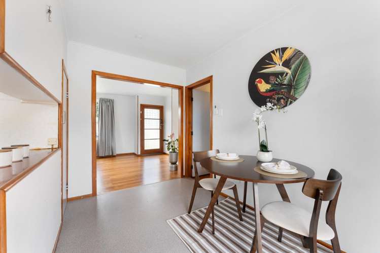 4 Pomelo Road Te Atatu South_5