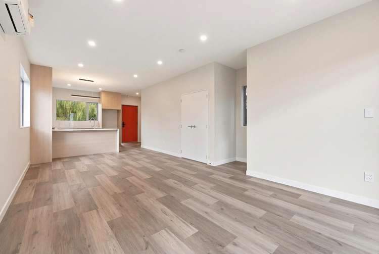 4 & 6 Te Taiheke Road Papakura_10