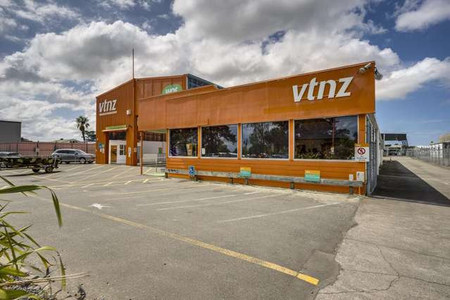 701 Orchard Road Camberley_2