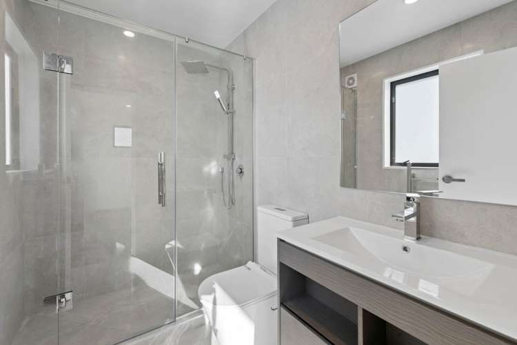 2/13 Kimpton Road Papatoetoe_11