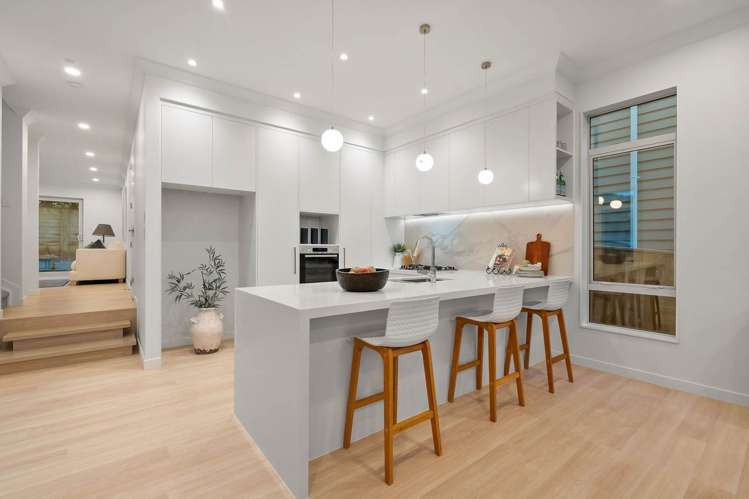 155 Bonair Crescent Silverdale_11