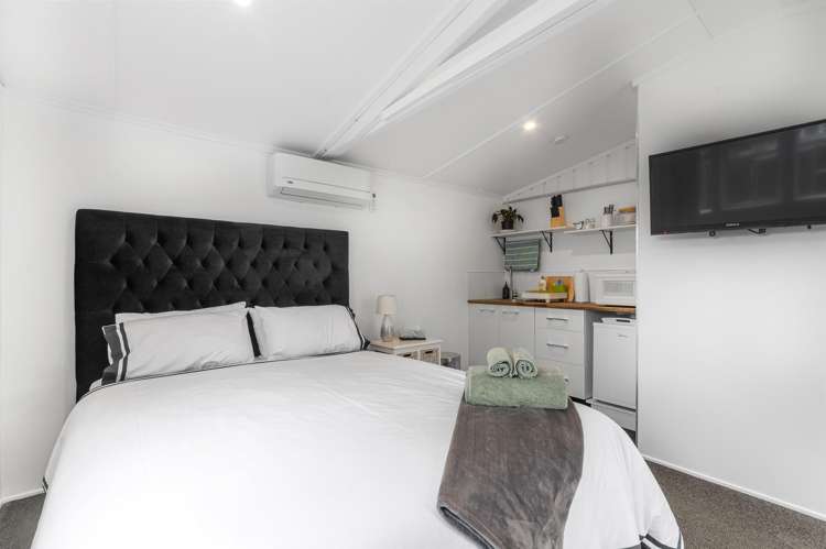 75 Appleby Crescent Burnside_11