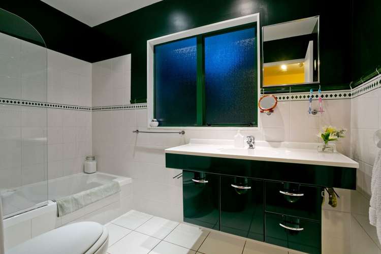 6A Carlisle Road Browns Bay_10