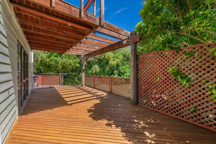 18 Phillips Road Ngakuta Bay_19