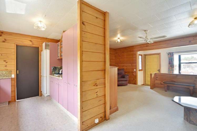 33 William Benton Street Featherston_6