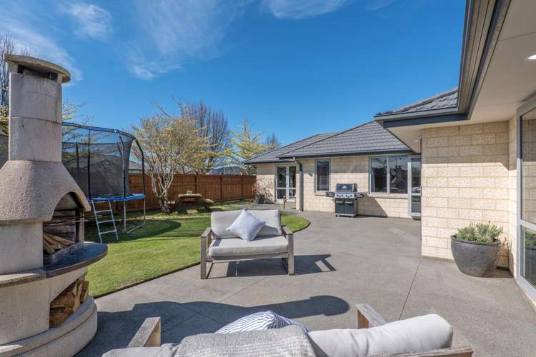 5 Carradale Avenue Yaldhurst_20