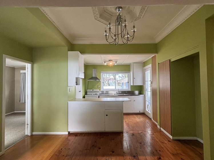 46 Cliff Road Torbay_8
