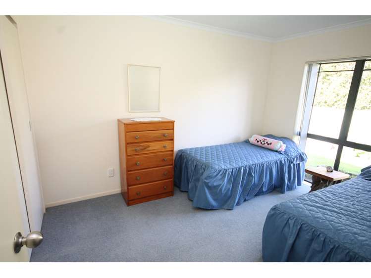 63 Shaw Avenue Paeroa_11