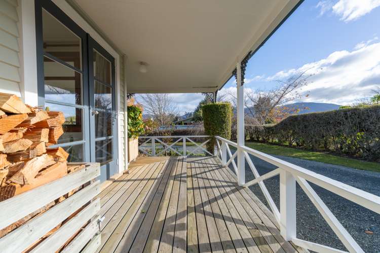 10 Blairs Place Te Anau_18