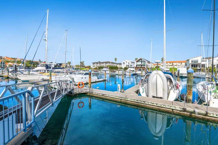 153 Waterside Crescent Gulf Harbour_18