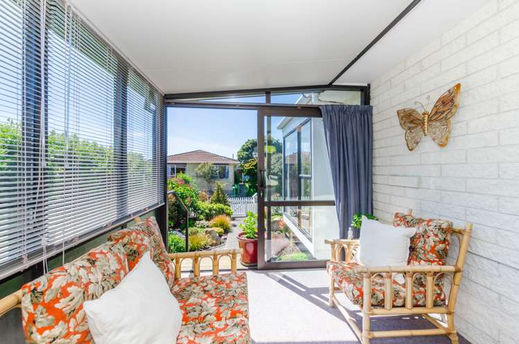 2 Malfroy Lane Raumati Beach_10