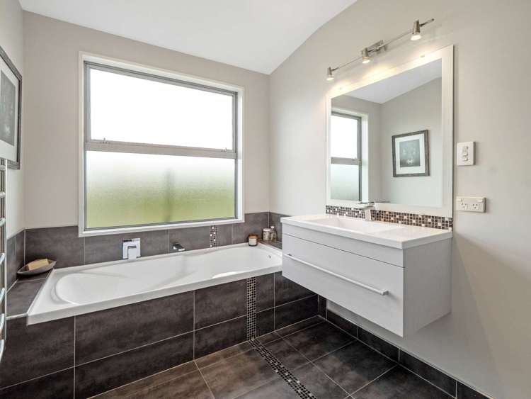 292 Seafield Road Elgin_23