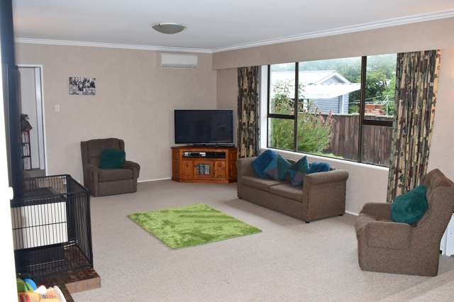 4 Chisholm Place Carterton_1