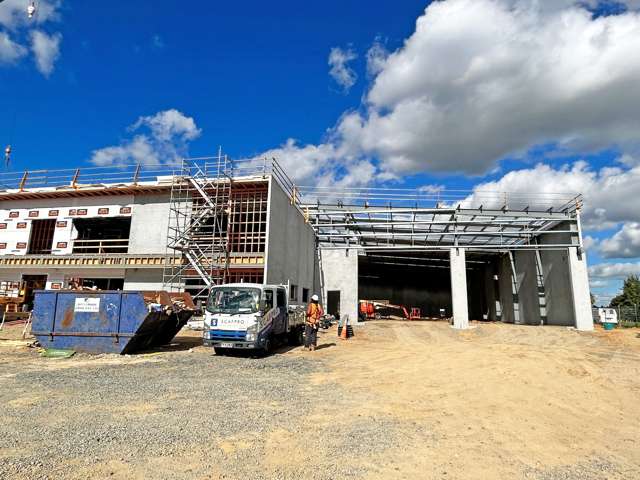 6 Earthmover Crescent Te Rapa_2