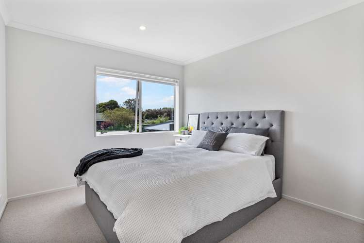 55 Costa Viva Crescent Karaka_8