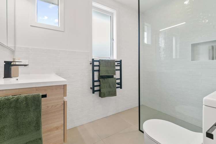 28 Kingdale Road Henderson_12