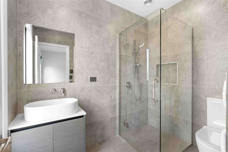 33 Bronco Drive Aidanfield_16