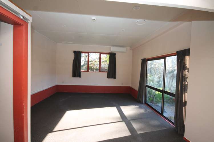 3 James Place Opaheke_17