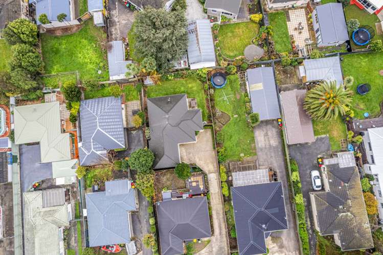 2/126 Halswell Road Hillmorton_26