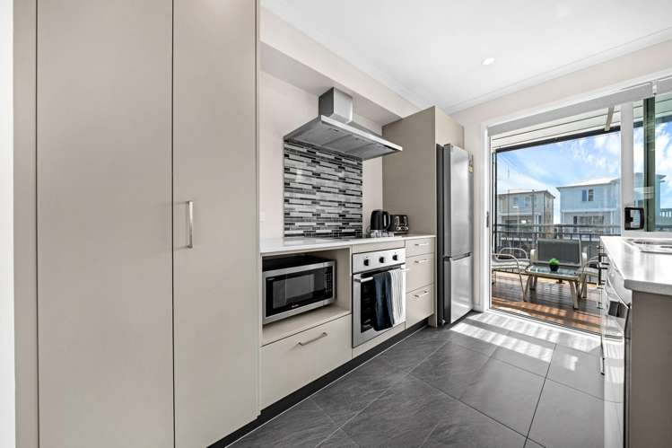 57 Arrowsmith Drive Flat Bush_9