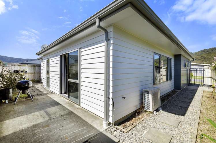 18 Grovedale Square Wainuiomata_11