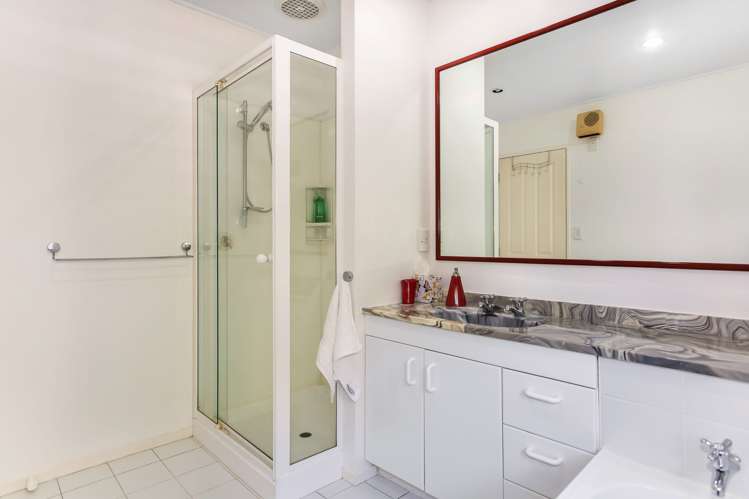 327 Kaipara Road Papakura_13