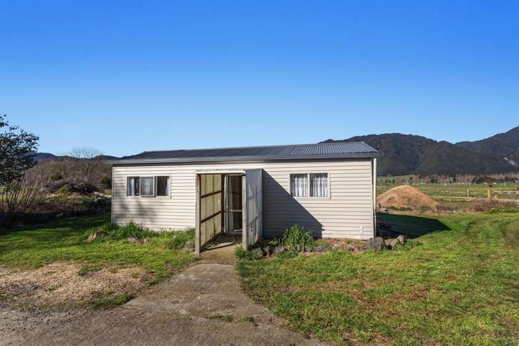 436 Haumea Road and 1035 Troutbeck Road Galatea_28