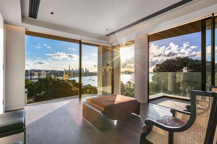 92 Paritai Drive Orakei_11