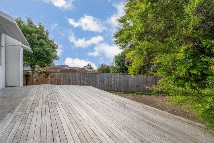 1/8 Wilbur Place Pakuranga Heights_5