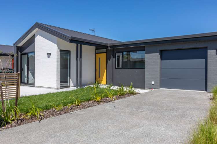 REF SALE Unit 8 Cnr Bibby and Guy Streets Waipawa_8