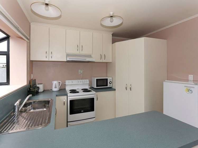 6a Brian Bary Street Redwoodtown_9