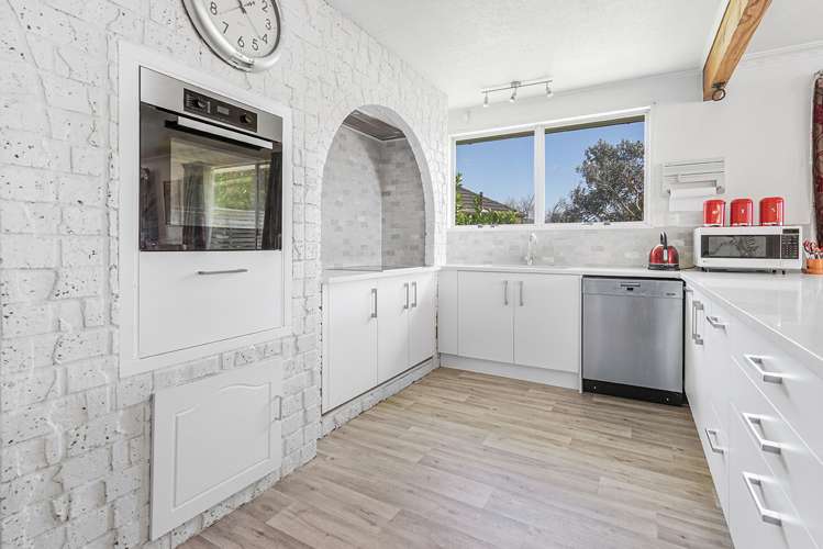 10 Perry Place Bader_8