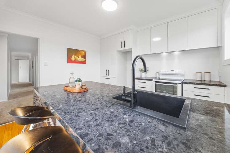 5 Brooklyn Street Green Island_11