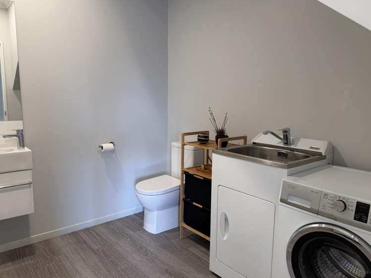 8 Brian Keogh Lane Halswell_16
